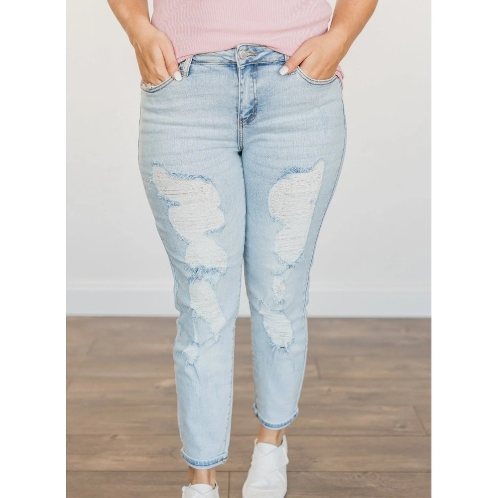 Judy Blue Boyfriend Fit Ankle Skinny Jeans Lightwash Destressed Women's 5/27